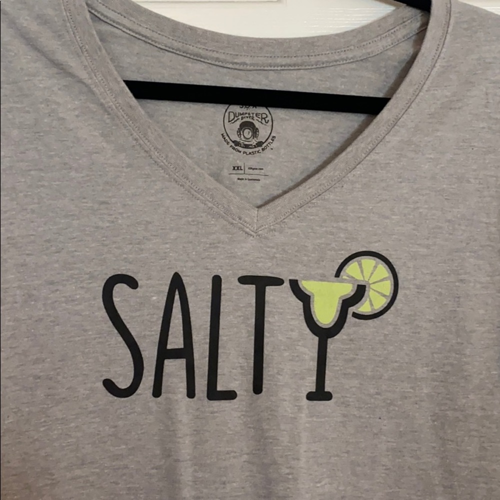 SALTY t-shirt size XXL (16/18)